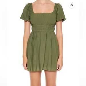 Forever 21 Puff-sleeved babydoll mini dress
